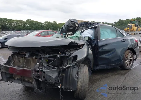 2016 Toyota Camry Le/Xle/Se/Xse из США, поврежденный, VIN 4T1BF1FK4GU178725